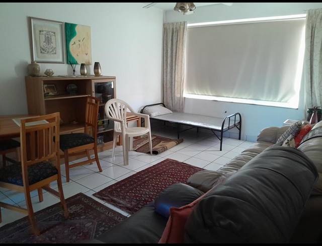 1 BEDROOM PROPERTY TO RENT IN NORTH BEACH